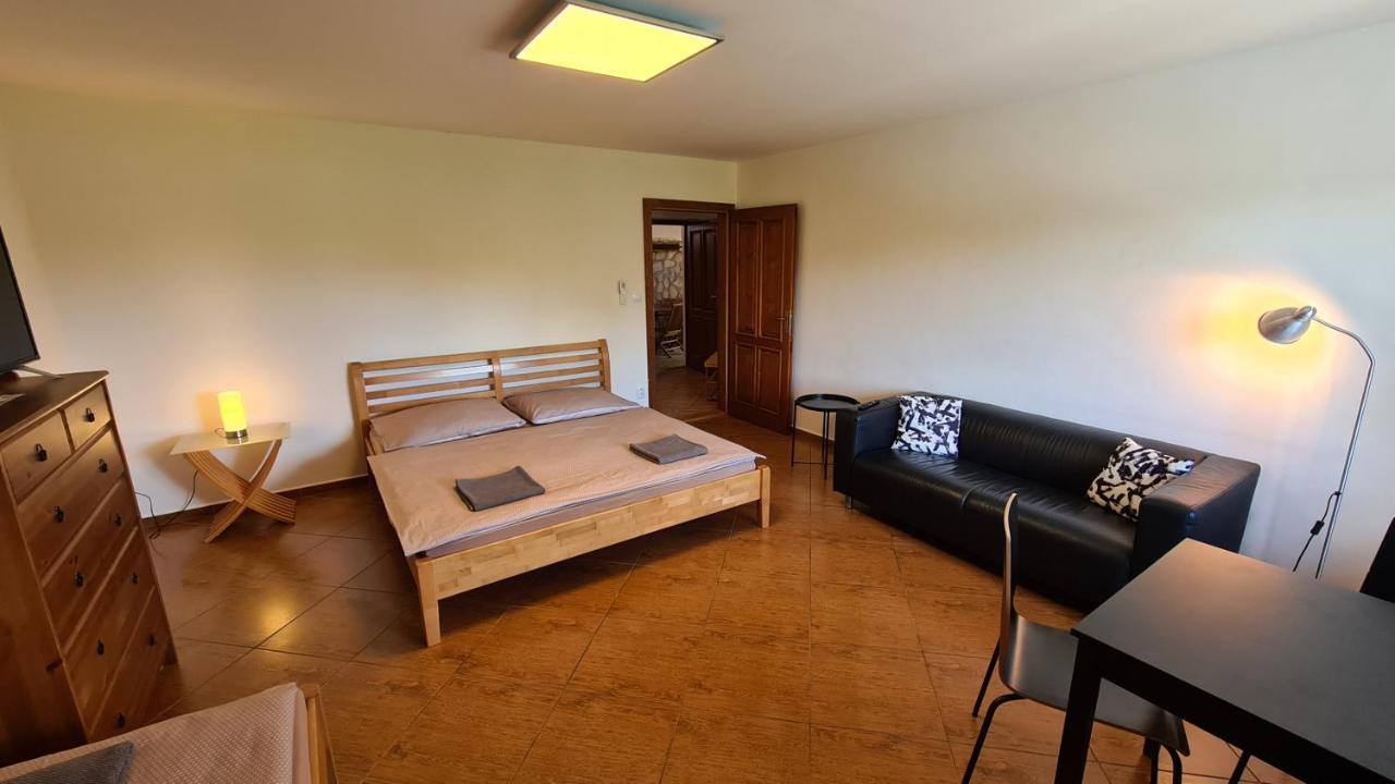 Apartmany Turold Mikulov Eksteriør bilde