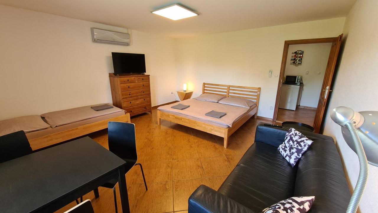Apartmany Turold Mikulov Eksteriør bilde