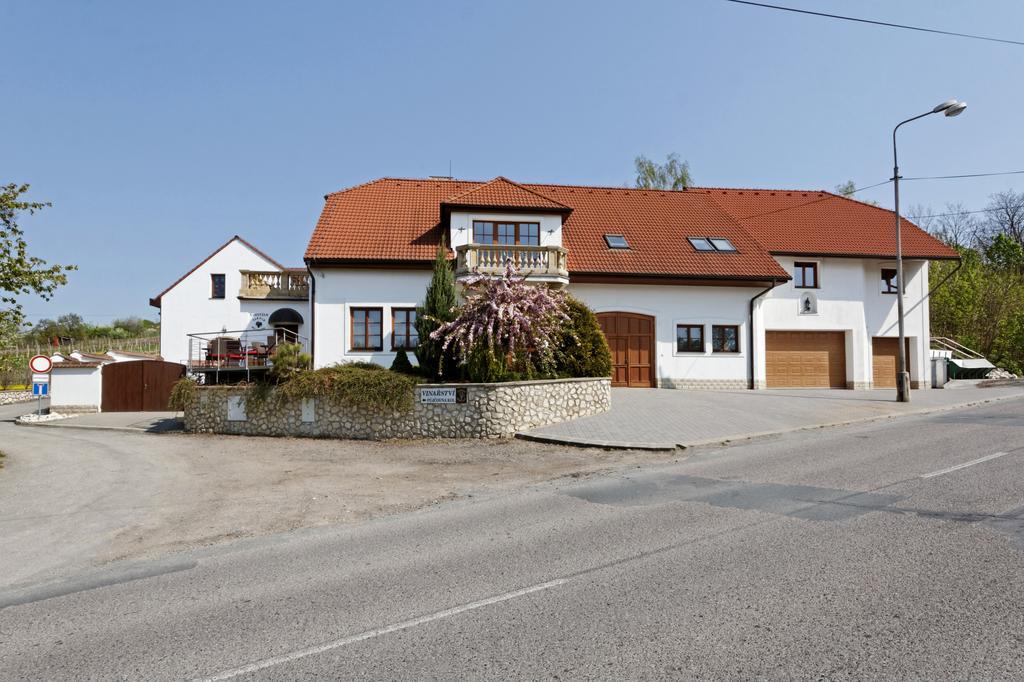 Apartmany Turold Mikulov Eksteriør bilde